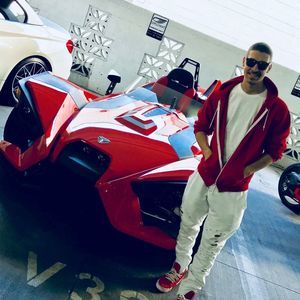 Meet your Posher, Chad